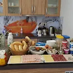 Alojamento de Acomodação e Pequeno-almoço By The Way