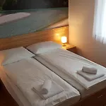 Bed & Breakfast By The Way Ljubljana