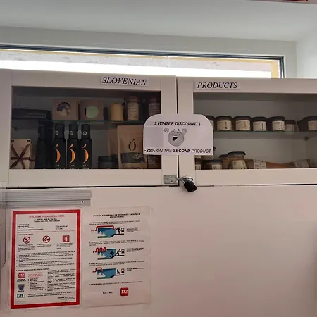 Bed and Breakfast By The Way