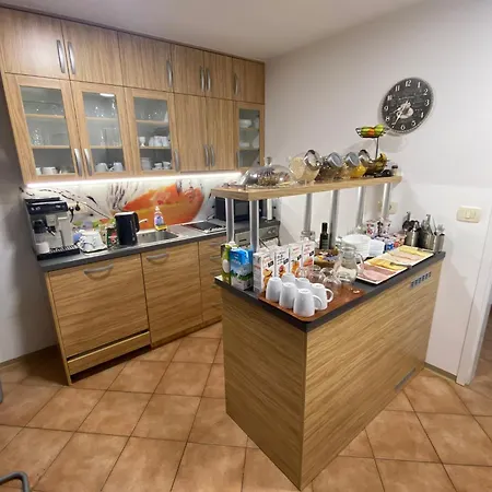 By The Way 3* ليوبليانا