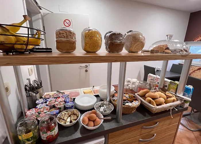 By The Way فندق مبيت وإفطار ليوبليانا